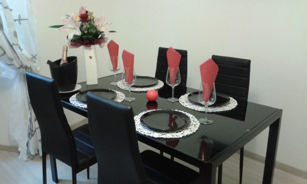 Apartma Paris *